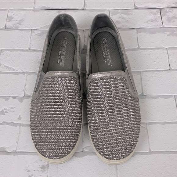 Skechers Street Air Cushioned Foam shoes sneakers Silver stud metallic Slip on - Picture 3 of 12